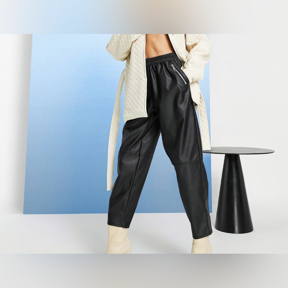 ASOS DESIGN Black Faux Leather Tapered Jogger Pants Size 12 Zipper Pockets - Picture 4 of 11